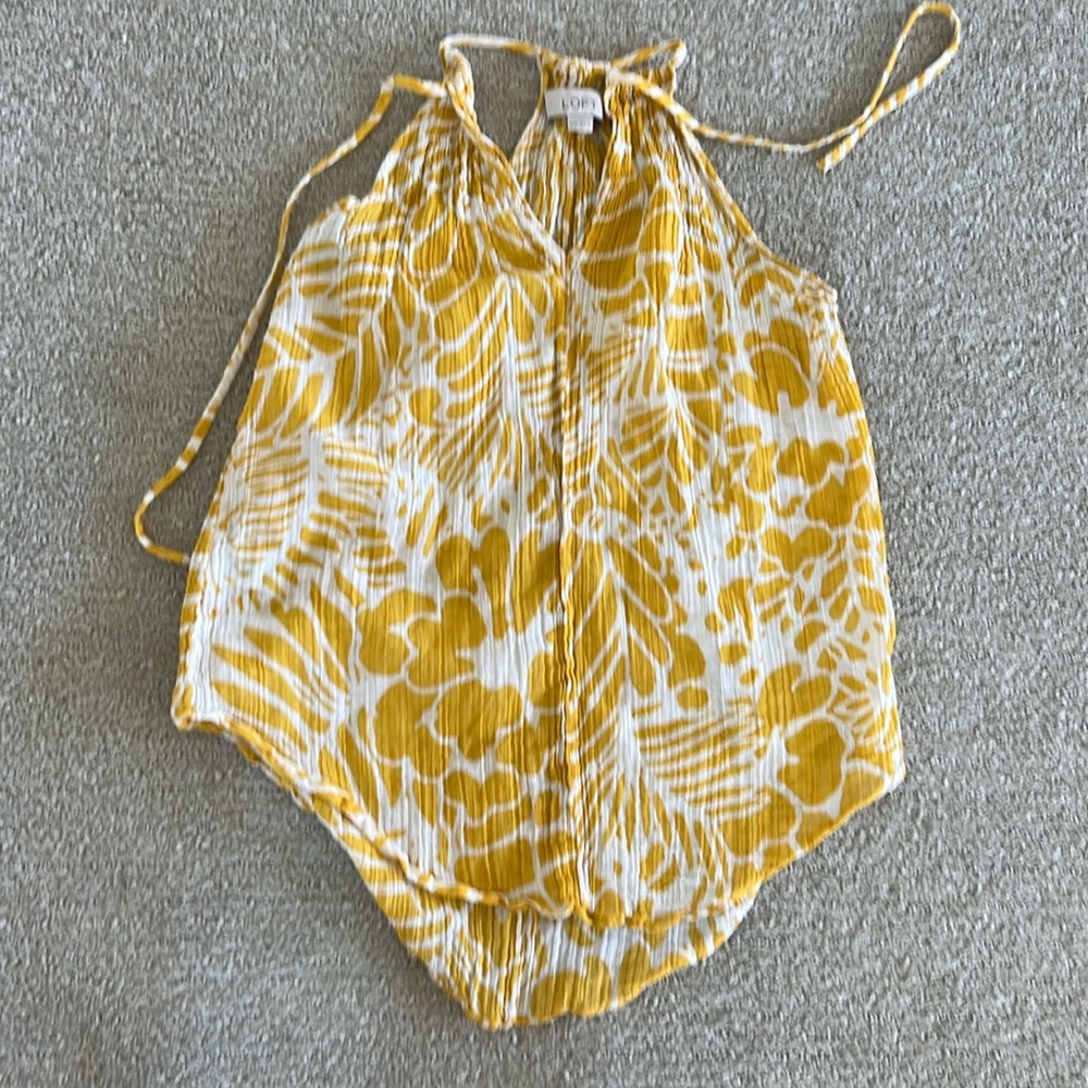 yellow floral top